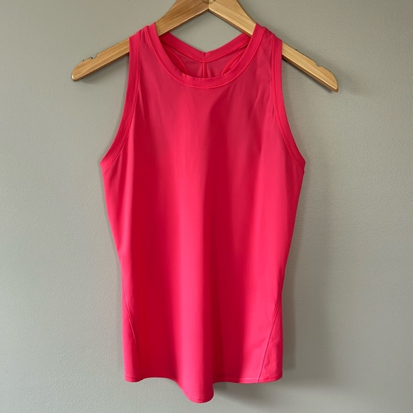 Lululemon Nulux Slim Fit‎ Tank Top Lip Gloss Sz 6 - Picture 1 of 6